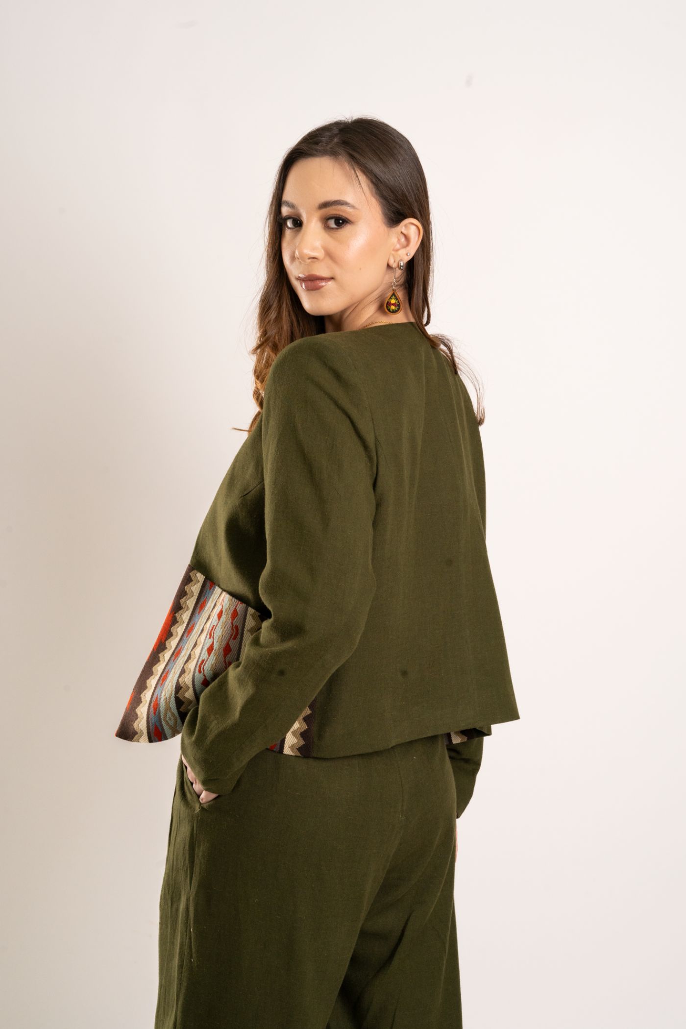 Blazer Lino Verde Tejido Frontal - Imagen 3