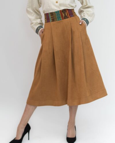 Falda Camel con Pretina Tejida